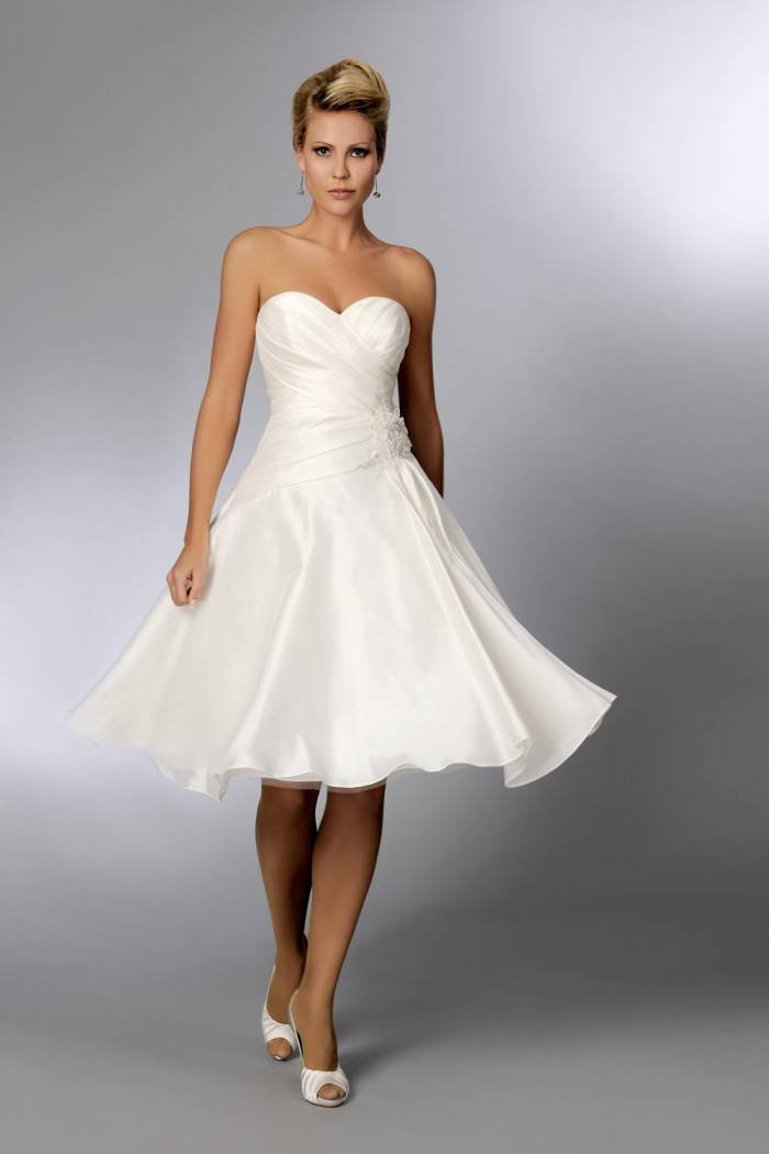 Profile Photos of Heavenly Bridal Boutique 29-31 Sea Road - Photo 4 of 7