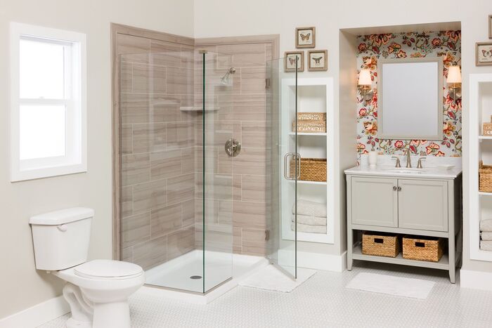  New Album of Five Star Bath Solutions of Arlington 2620 West Pioneer Parkway, Unit 104 - Photo 1 of 3