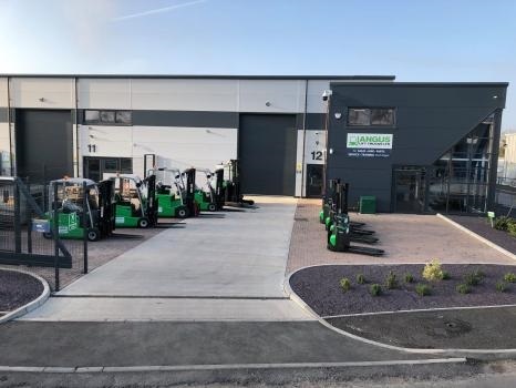  Profile Photos of Angus Lift Trucks Unit 5 Crompton Road, Industrial Estate - Photo 2 of 4
