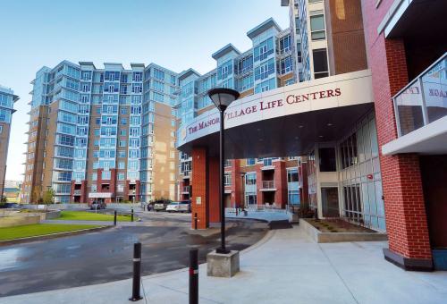  Profile Photos of The Manor Village at Varsity 106, 24 Varsity Estates Circle NW - Photo 2 of 2