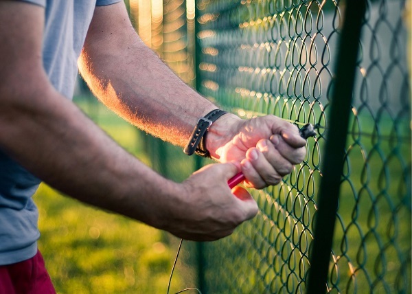  Profile Photos of Springfield Fence Pros N/A - Photo 3 of 15