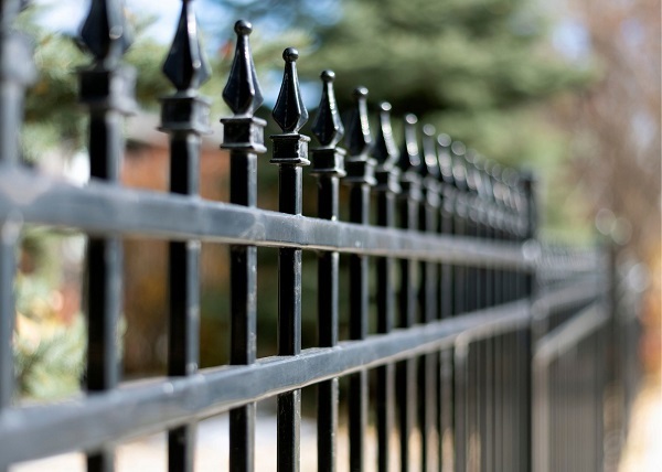  Profile Photos of Springfield Fence Pros N/A - Photo 7 of 15