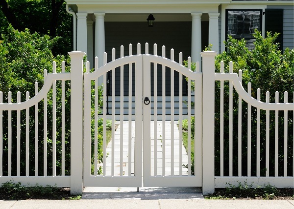  Profile Photos of Springfield Fence Pros N/A - Photo 9 of 15