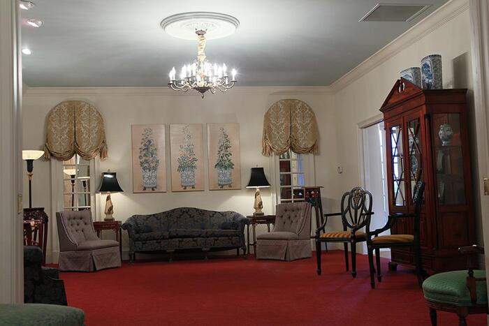  Photos of Sullivan-King Mortuary and Crematory 3205 N Highway 81 - Photo 3 of 8
