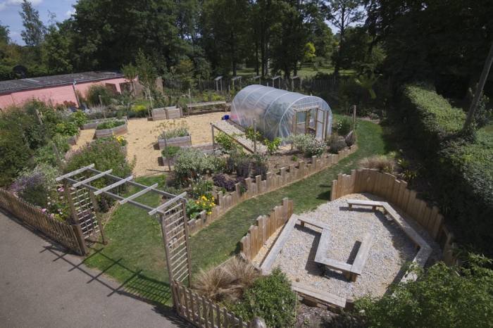  Profile Photos of HortiServices Ltd Petersfield Rd - Photo 5 of 6