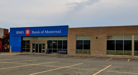  Profile Photos of Oliver Chen - BMO Mortgage Specialist 1450 Merivale Road - Photo 2 of 3