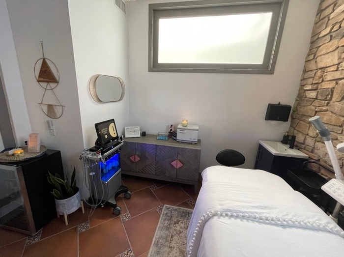  Profile Photos of Facial Sanctuary 1509 N. El Camino Real - Photo 1 of 6