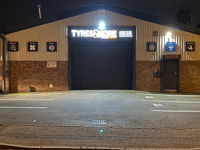  Profile Photos of HiQ Tyres & Autocare Walsall 36 Pool Street - Photo 3 of 3