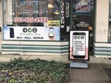 Wireless Rxx cracked screen repair and replacement shop<br />
 Wireless Rxx 2340 Columbia Pike 