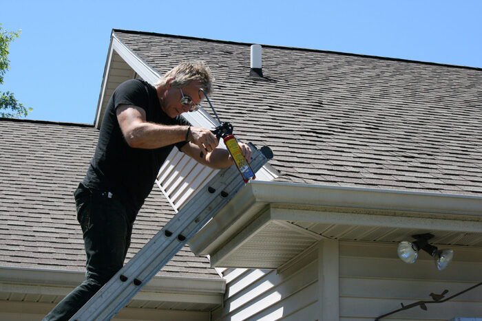  Profile Photos of Gutter Cleaning Camillus, NY 117 Munro Dr. - Photo 3 of 8