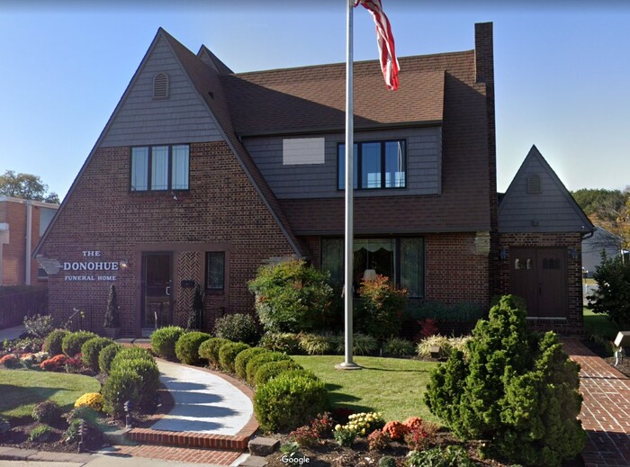  New Album of Donohue Funeral Home - Downingtown 43 W Lancaster Ave - Photo 6 of 7