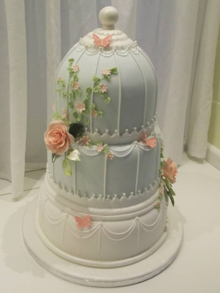 wedding cake by dream wedding creations Wedding Creations of Dream Wedding Creations Eastleigh Road - Photo 20 of 20