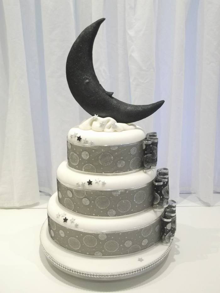 wedding cake by dream wedding creations Wedding Creations of Dream Wedding Creations Eastleigh Road - Photo 19 of 20