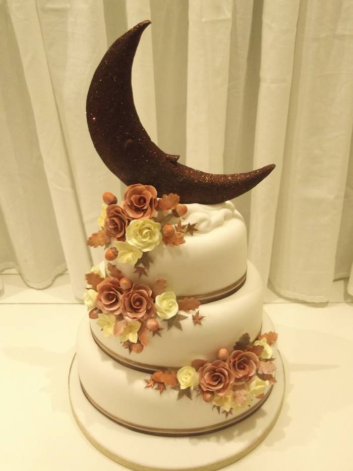 wedding cake by dream wedding creations Wedding Creations of Dream Wedding Creations Eastleigh Road - Photo 12 of 20