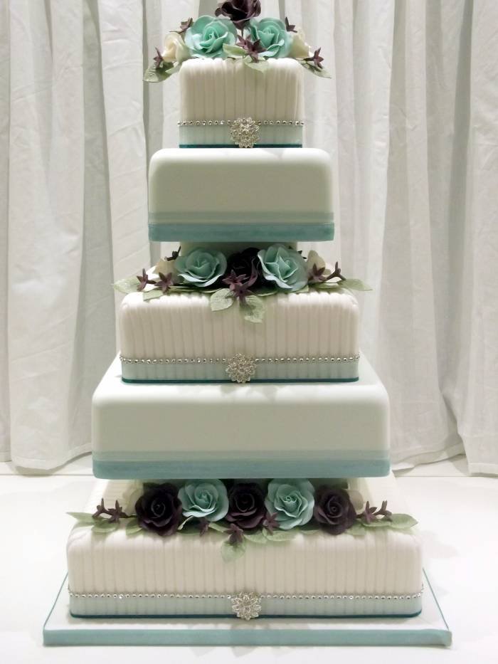 wedding cake by dream wedding creations Wedding Creations of Dream Wedding Creations Eastleigh Road - Photo 4 of 20