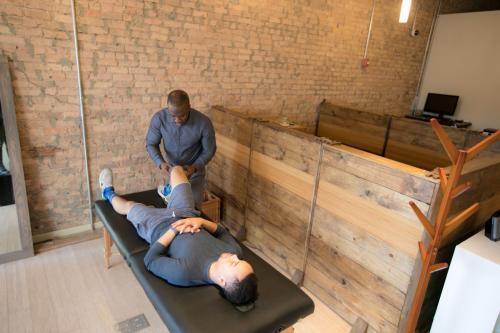  Profile Photos of Aligned Modern Health 2514 N Milwaukee Ave - Photo 3 of 3