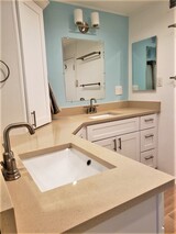  OMG Kitchen & Bath Remodeling 428 W Nakoma Dr, 