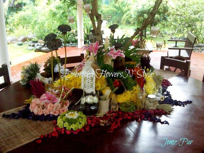  Rustic theme floral arrangement of Events&FlowersN`Style E. Lopez St. Jaro - Photo 11 of 20