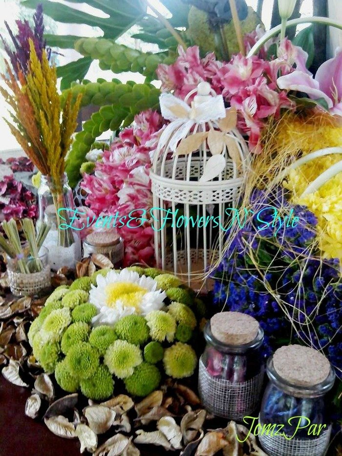  Rustic theme floral arrangement of Events&FlowersN`Style E. Lopez St. Jaro - Photo 20 of 20