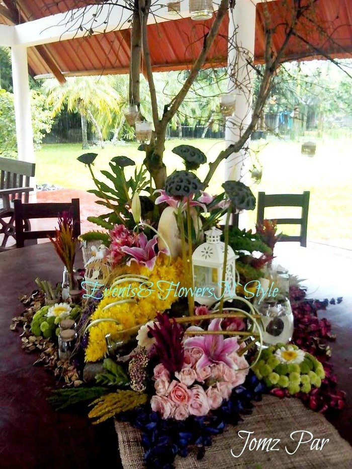  Rustic theme floral arrangement of Events&FlowersN`Style E. Lopez St. Jaro - Photo 17 of 20