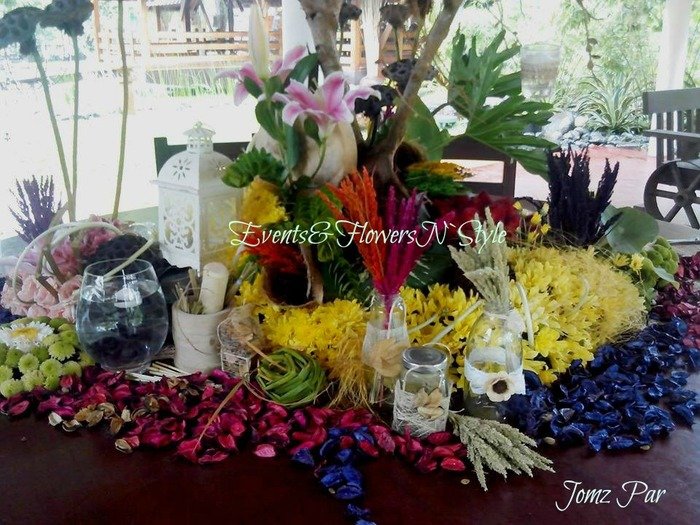  Rustic theme floral arrangement of Events&FlowersN`Style E. Lopez St. Jaro - Photo 3 of 20