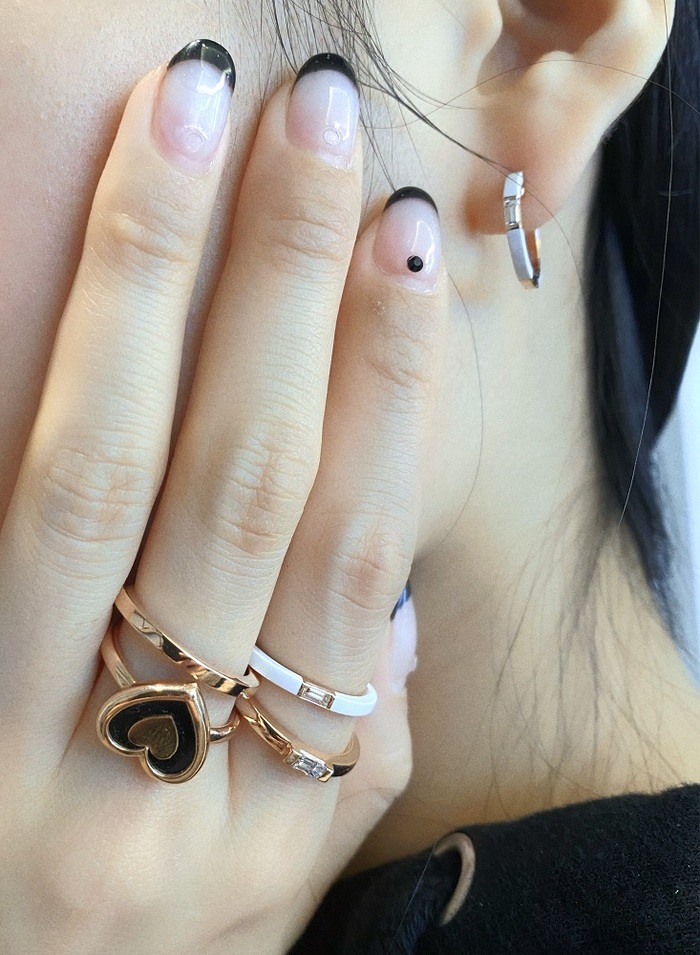  Gallery of Hestia Jewels 117 Peter Street, Unit 307 - Photo 2 of 3