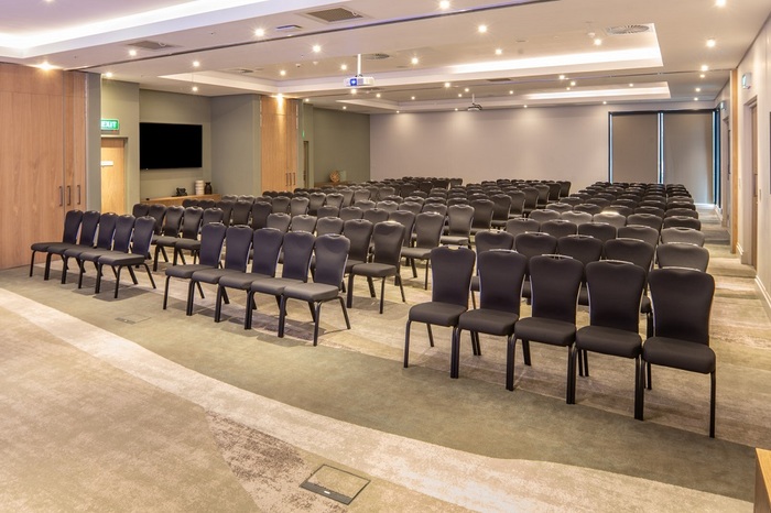  Profile Photos of Hilton Garden Inn Umhlanga Arch 1 Ncondo Place - Photo 10 of 17