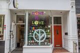  Trinity Flower Toronto 890 Queen Street West 
