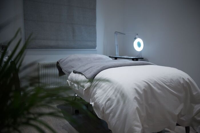  Profile Photos of Cheek Medispa 42 High Street - Photo 5 of 8