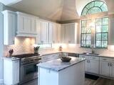  Hestia Construction & Design 31 Navasota Street 