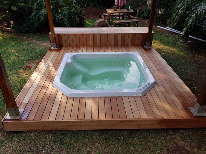  Profile Photos of Jacuzzi Pros Studio 5b, 52 Melle St - Photo 9 of 10