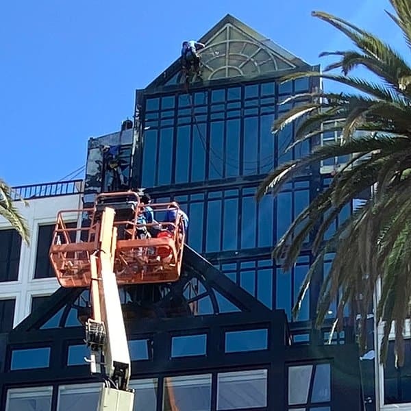 Window Washing Profile Photos of RayAccess, Inc. 4246 VÃ­a Marina - Photo 6 of 6
