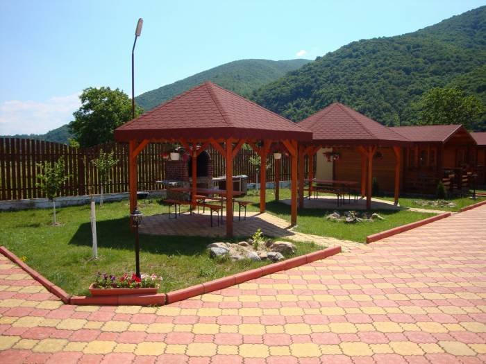  Profile Photos of Pensiunea Casa Ecologica Mehadia Nr 832 - Photo 8 of 44