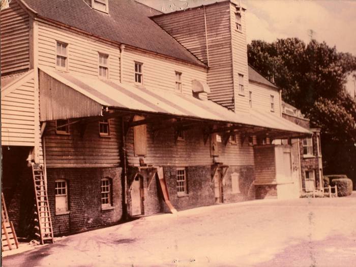  Profile Photos of G.R. Wright & Sons Ltd Wharf Road - Photo 4 of 7