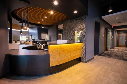  Profile Photos of Align Orthodontics - Larry Majznerski DDS, MSD 1673 Gezon Parkway, SW - Photo 2 of 4