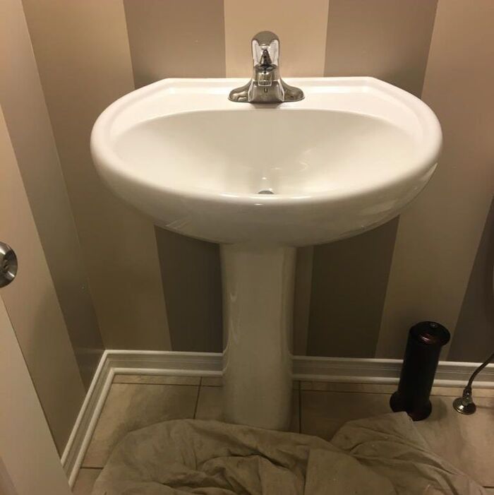  New Album of Plumber on The Phone Ottawa 1165 Quigley Hill Rd - Photo 3 of 5