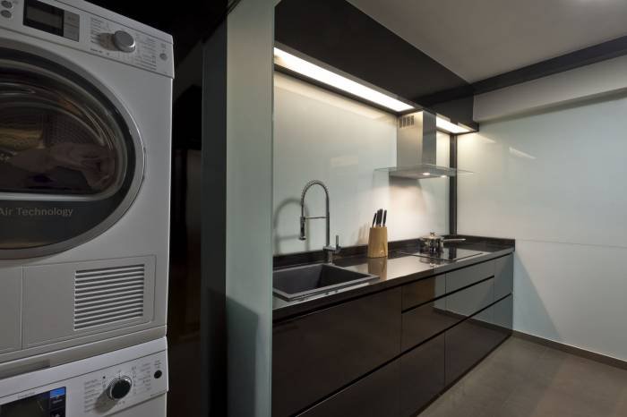  4-Room HDB Yishun of Rezt & Relax Interior 33 Ubi Avenue 3 #02-09 Vertex Tower B - Photo 6 of 11
