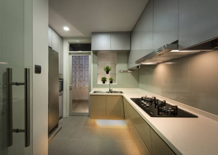 This kitchen has a modern vibe. Clean, simple, spacious and efficient. Regent Heights Condo Project by John Foo of Rezt & Relax Interior 33 Ubi Avenue 3 #02-09 Vertex Tower B - Photo 1 of 5 This kitchen has a modern vibe. Clean, simple, spacious and efficient. Regent Heights Condo Project by John Foo of Rezt & Relax Interior 33 Ubi Avenue 3 #02-09 Vertex Tower B - Photo 1 of 5