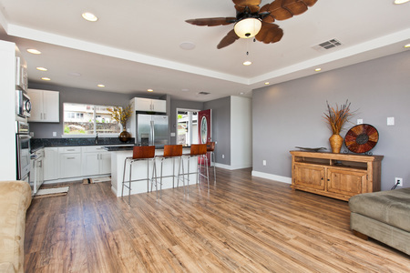  Profile Photos of KR Services LLC 85-877 Waianae Valley Rd Apt C - Photo 1 of 4