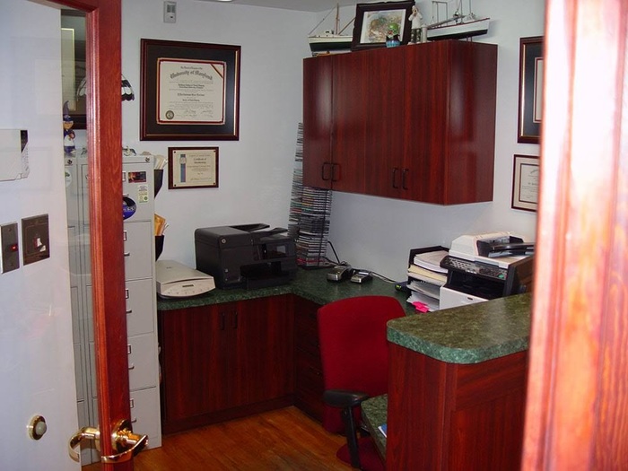  Profile Photos of D. Bartholomew G. Kreiner DDS 511 S Fountain Green Rd - Photo 6 of 22