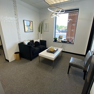 Profile Photos of Luminare Aesthetics & Wellness, LLC 1257 S, MO-7 - Photo 3 of 4