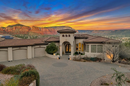  Profile Photos of Sedona Real Estate Agents - Damian Bruno/Danielle Giann 6486 Arizona Route 179, Ste 102 - Photo 3 of 4