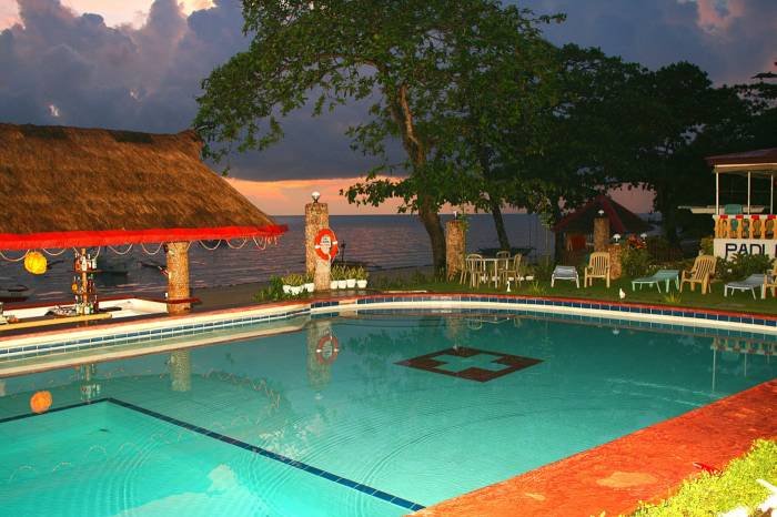  Profile Photos of ARTISTIC DIVING RESORT Punta Ballo White Beach - Photo 6 of 15