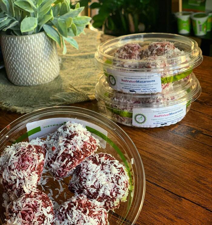  New Album of Nutritious You Plant Based Cafe 6583 Midnight Pass Rd - Photo 8 of 13