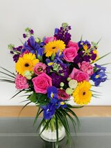  Busy Bees Florist 27 Shamrock Way Hythe Marina Village, Hythe 