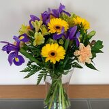  Ellie Powers Flowers 26 Shamrock Way Hythe Marina Village, Hythe 