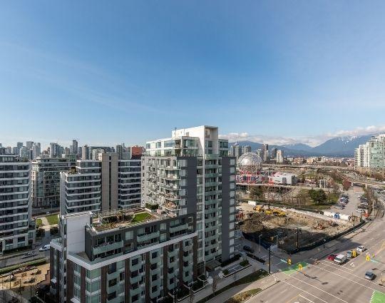  Profile Photos of Leo Wilk Vancouver Realtor - Engel & VÃ¶lkers 1152 Mainland Street #130 - Photo 5 of 8
