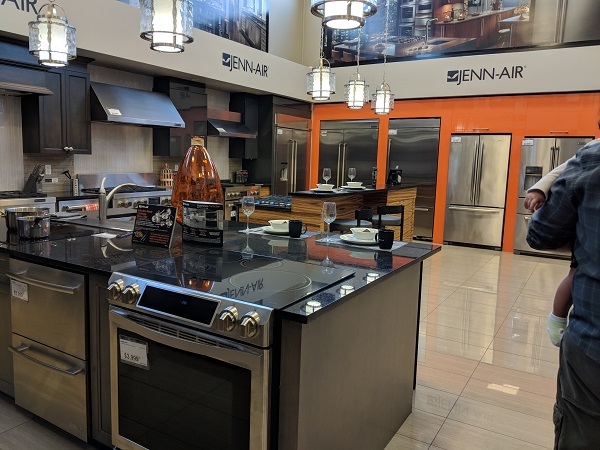  Album of Coast Appliances - Saskatoon 2345 Millar Avenue, #1 - Photo 1 of 3