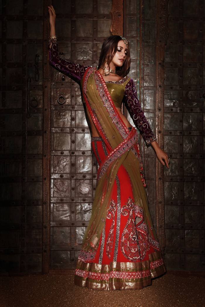 CREPE GEORGETTE FLOWY LENGHA WITH KUNDAN, SEQENCE  New 2013 Collection of SF Collection 4 Highfield - Photo 4 of 9