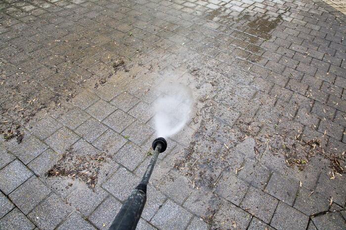  New Album of Bakersfield Express Pressure Washing 411 Sequoia Dr - Photo 4 of 6